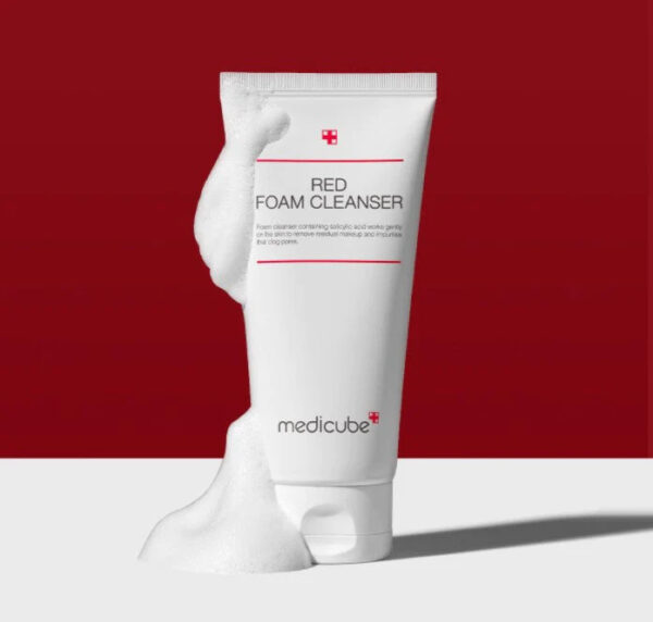 Medicube Red Foam Cleanser 3